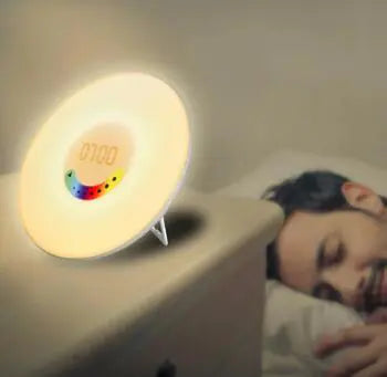 LED-Wecker mit buntem Farbverlauf-Wecklicht
